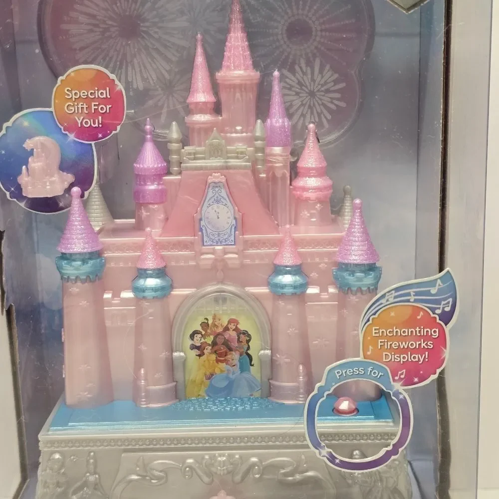 DISNEY Princess Wishes 100th Celebration Castle Jewelry Box Light Fireworks NEW